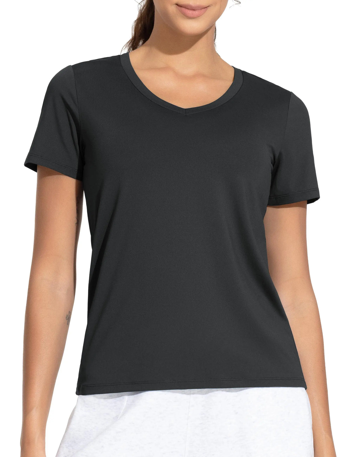 The Gym People Women Breathable V Neck Athletic Workout Shirt