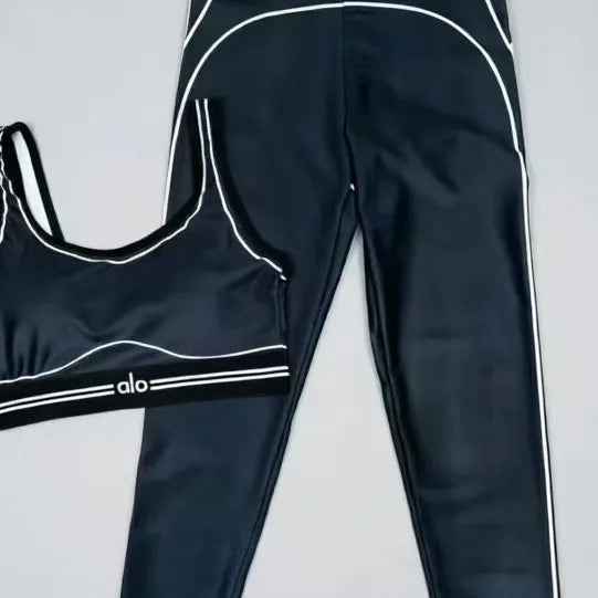 Women's Slim Fit Yoga Outfit With Stretch Fabric Graphic Design