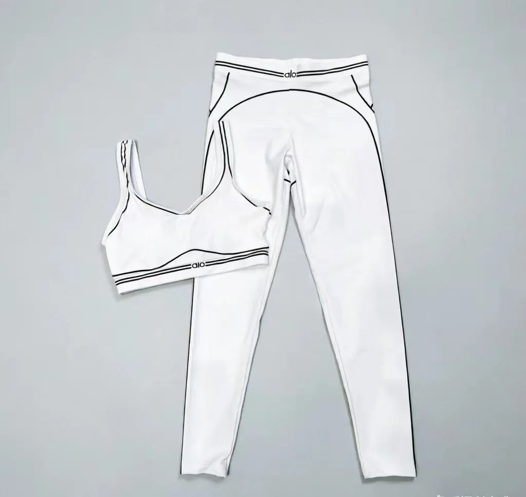 Women's Slim Fit Yoga Outfit With Stretch Fabric Graphic Design