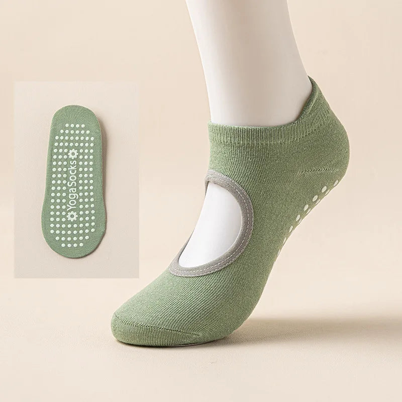 Non-Slip Yoga Pilates Socks With Silicone Grip Sweat-Absorbent Breathable