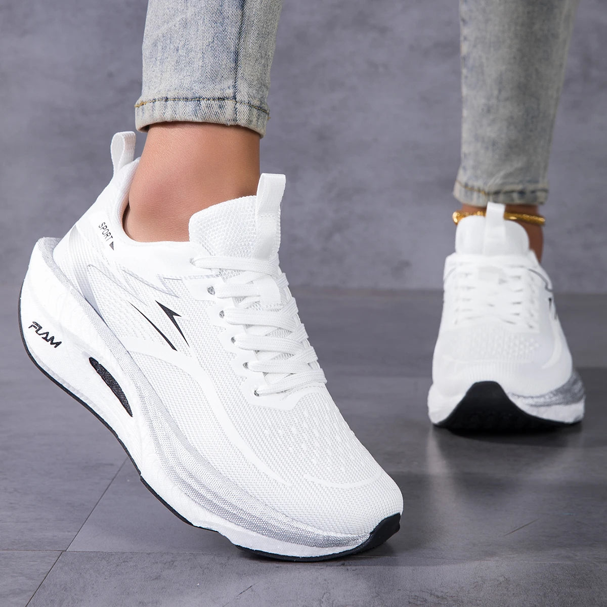 Women's Breathable Mesh Platform Running Sneakers With Cushioned Grip Sole