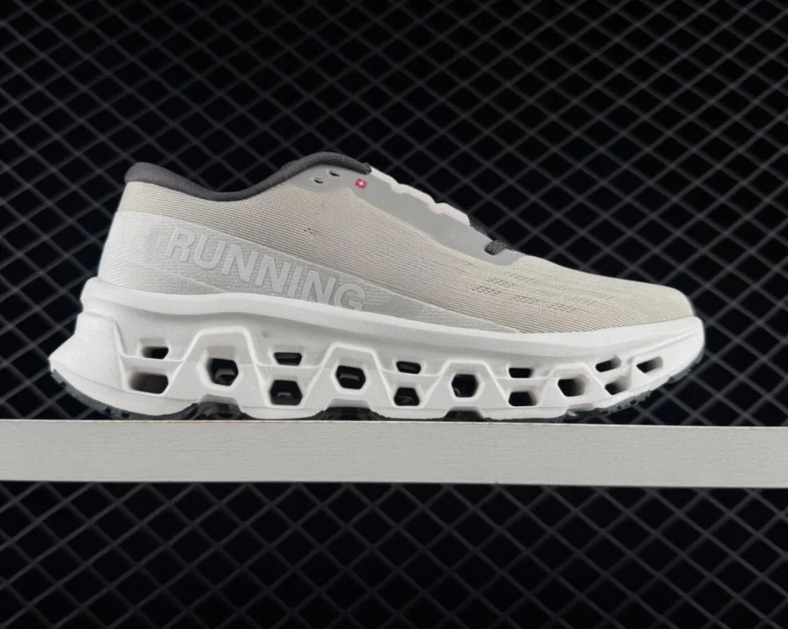 Cloudtilt Unisex Running Shoes Breathable Ultralight Outdoor Sneakers
