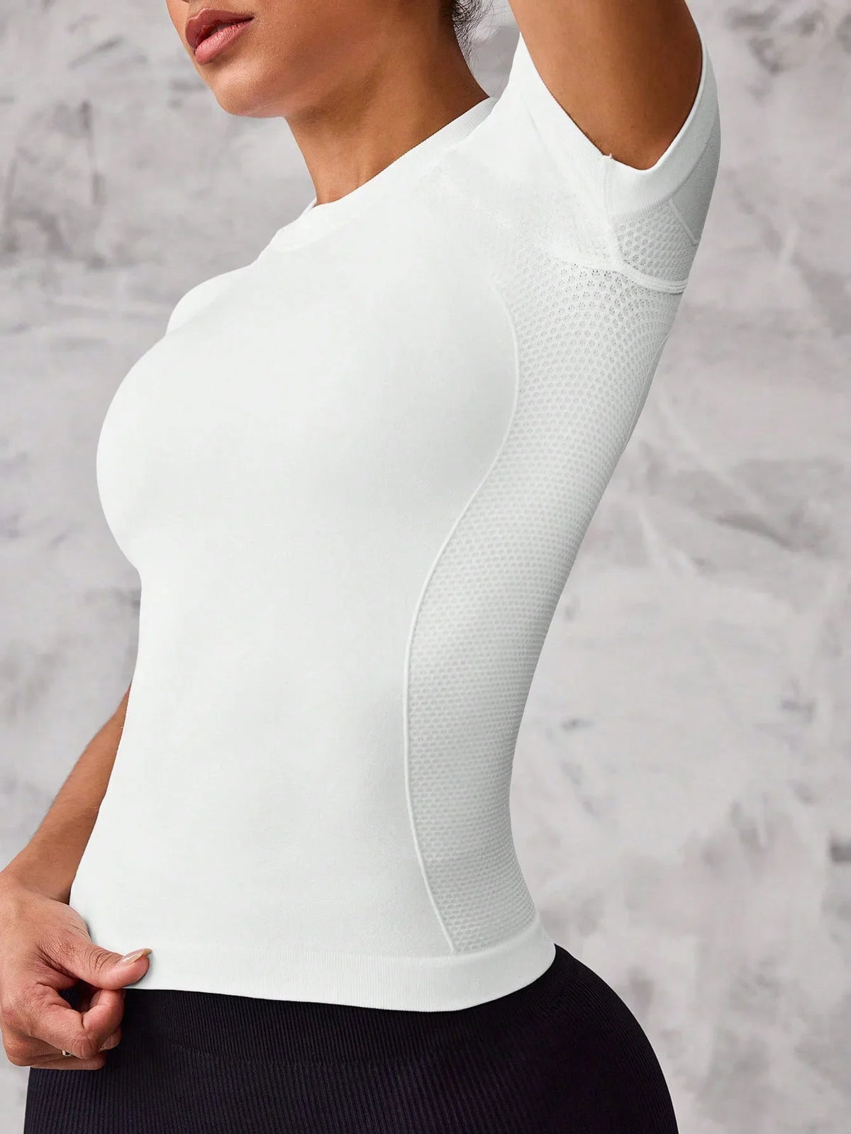 Women's Breathable Quick Dry Athletic Sports Top For Running Yoga