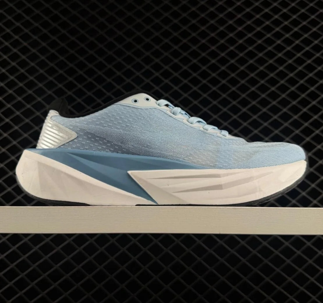 Classics Breathable Soft No Slip Shoes Air Mesh Comfort Outdoor Running Sneakers