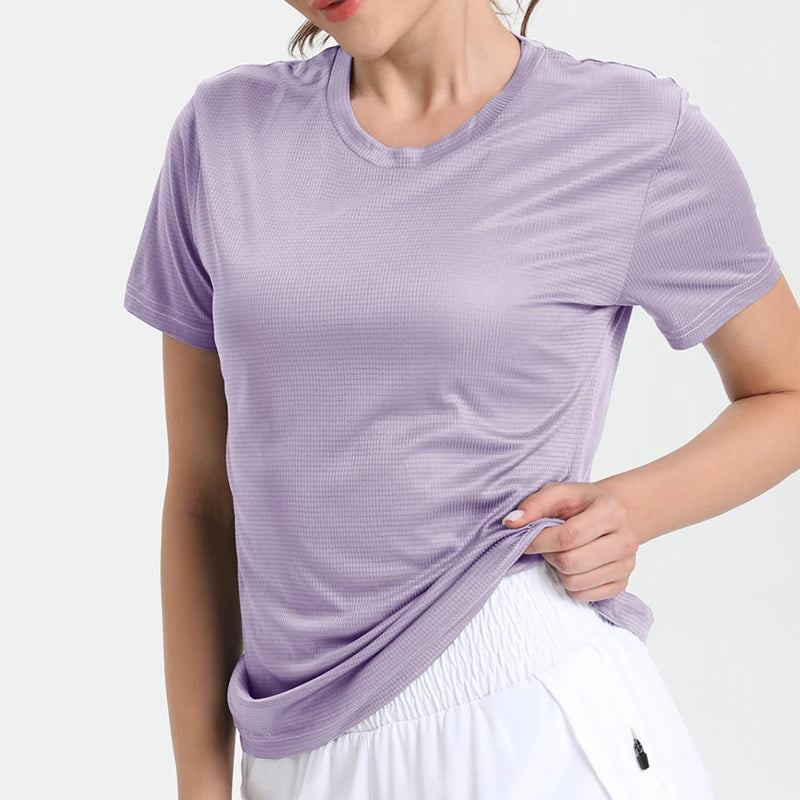 Women's Ultralight Quick-Dry Polyester Sport T-Shirt For Running And Gym