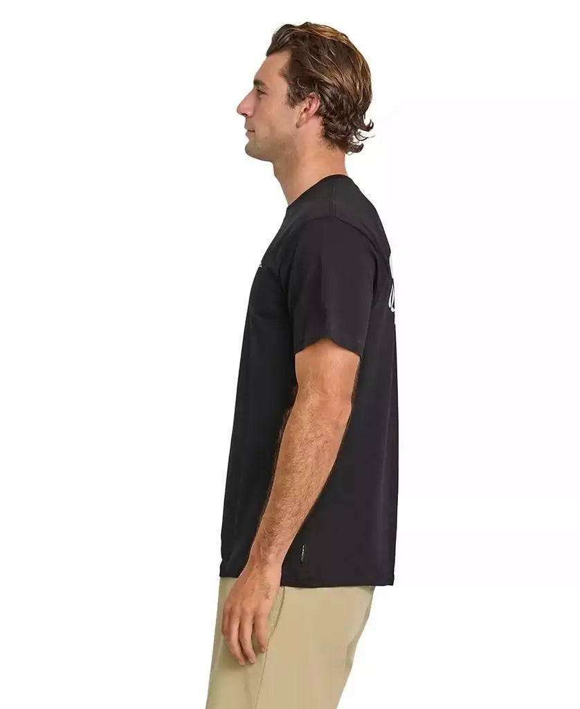 Quiksilver Men's Lightweight Breathable Moisture Wicking T-Shirt