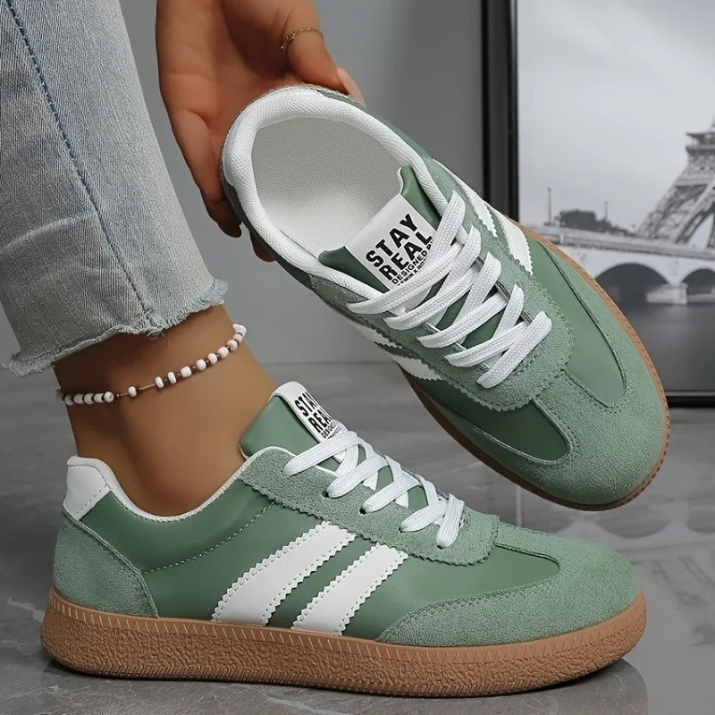 Women's Retro Lace Up Sneakers Lightweight Casual Walking Shoes