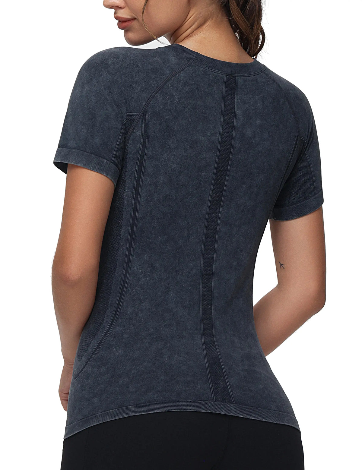 The Gym People Women Seamless Short Sleeve Workout Tee
