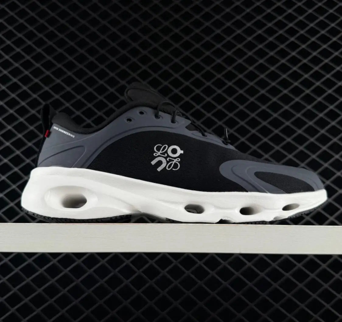 Breathable Anti Slip Cushioning Running Shoes For Men Women