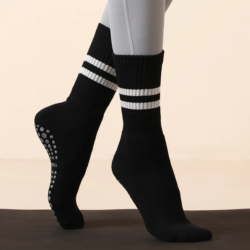 Non-Slip Cotton Yoga Socks With Grip For Pilates And Ballet