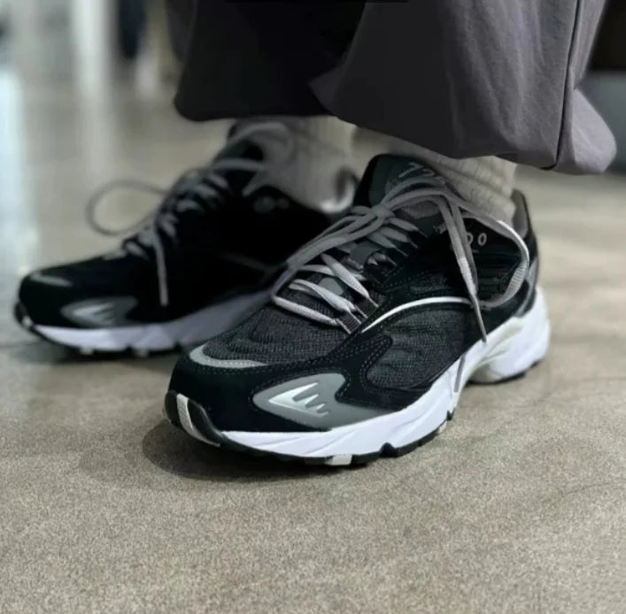 725 Retro Durable Sports Shoes Unisex Breathable Casual Running Sneakers