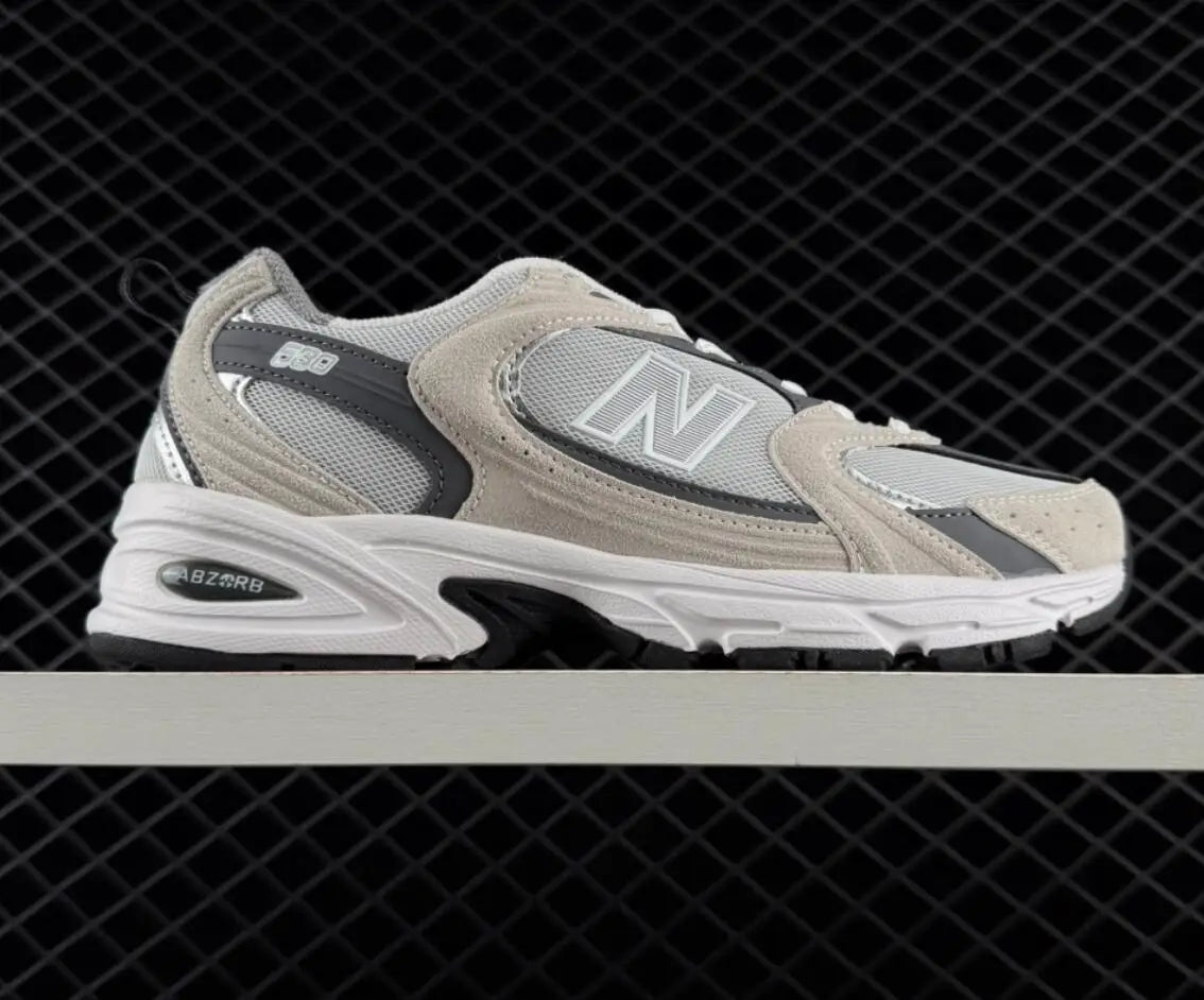 Unisex Reflective Low Top Lightweight Running Shoes