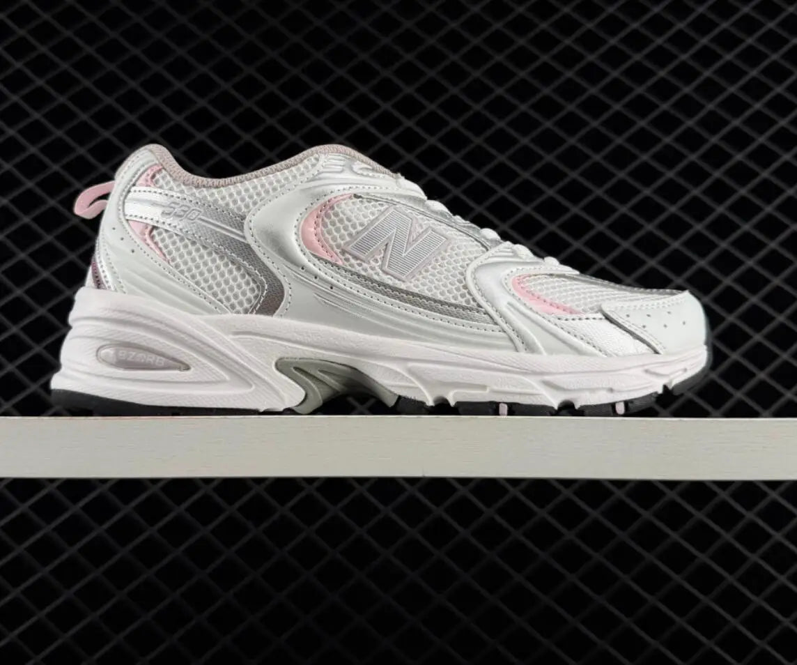 Unisex Reflective Low Top Lightweight Running Shoes