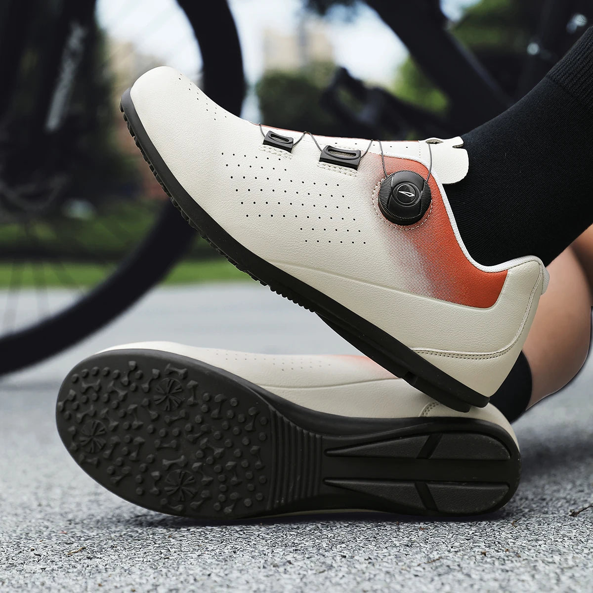 Yuyin Men's And Women's Road Cycling Shoes With Self-Locking Cleats