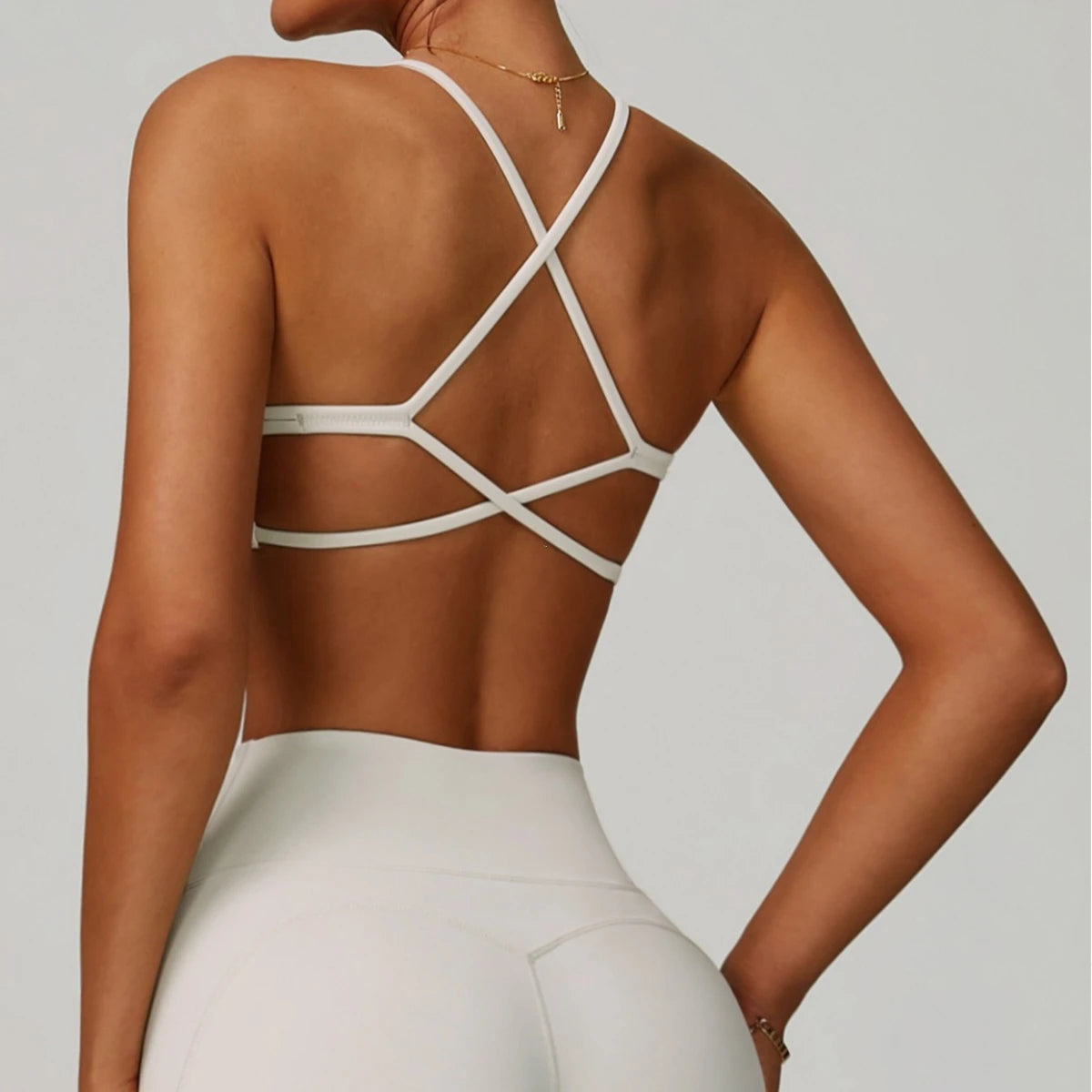 Cross Shoulder Straps Sports Bra For Women Anti Sweat Yoga