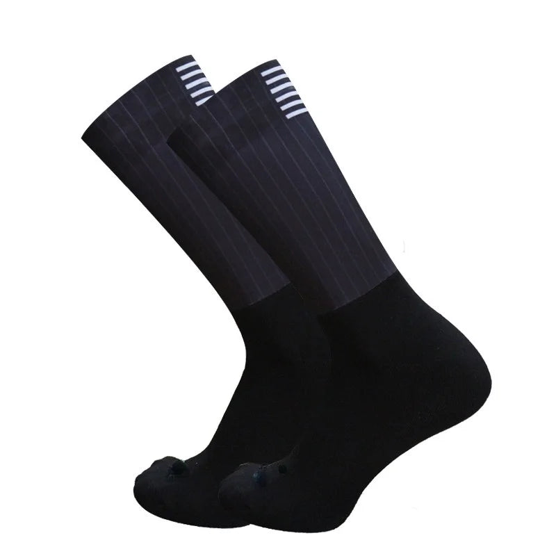 Aero New Team Pro Anti Socks Slip Silicone Cycling Socks Men Bicycle Sport Running Bike Socks Calcetines Ciclismo