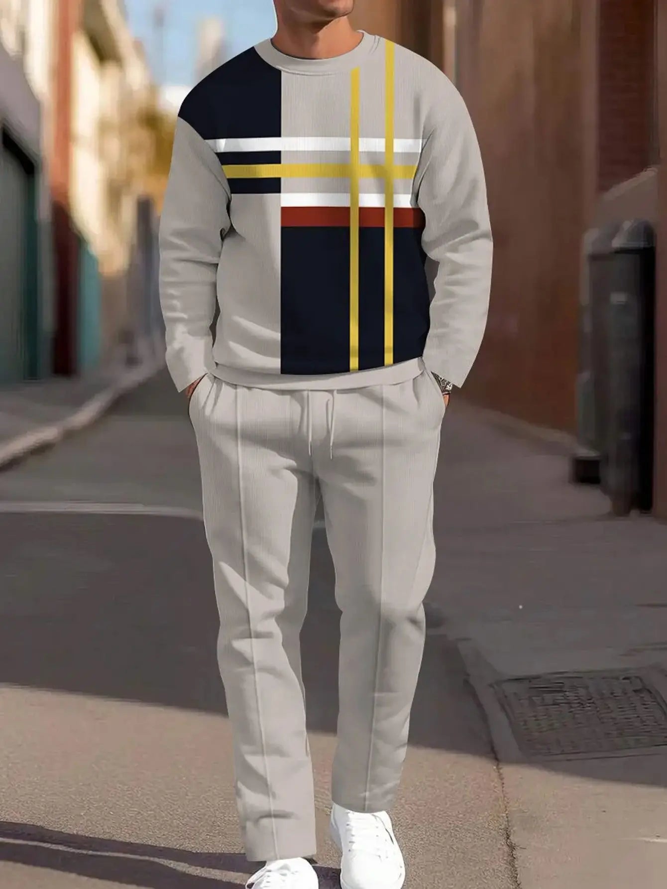 Men's Two-Piece Sports Tracksuit Set With Long-Sleeve Top