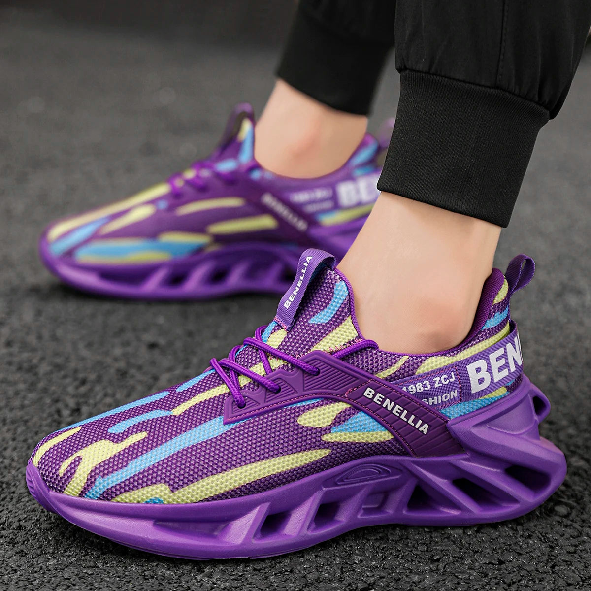 2026 New Women's Blade Running Shoes – Breathable, Slip-Resistant, Comfortable, and Stylish for All-Day Wear; Unisex Design Suitable for Both Men and Women