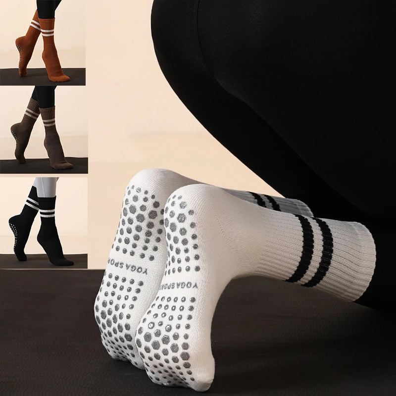 Non-Slip Cotton Yoga Socks With Grip For Pilates And Ballet