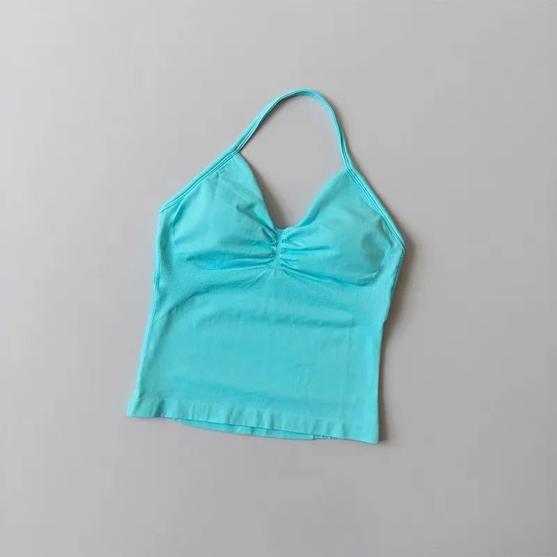 Seamless Nylon Elastane Yoga Set Halter Neck Sports Bra And Shorts