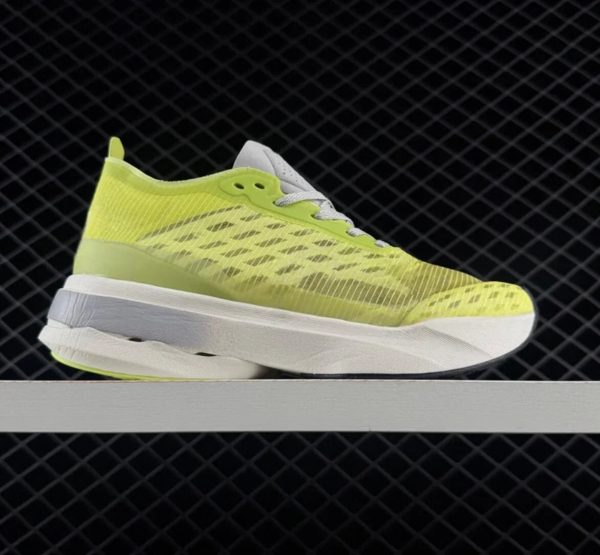 Lightweight Casual Running Shoes For Men And Women