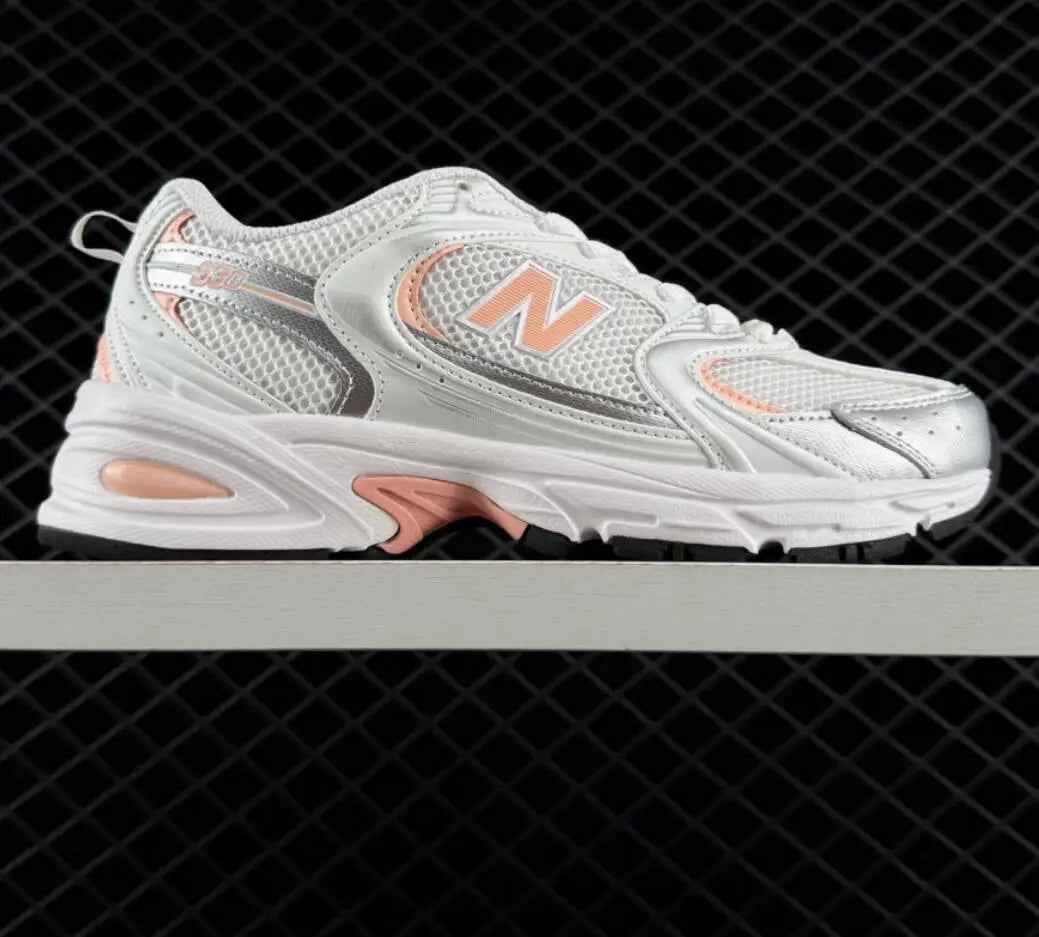 Unisex Reflective Low Top Lightweight Running Shoes