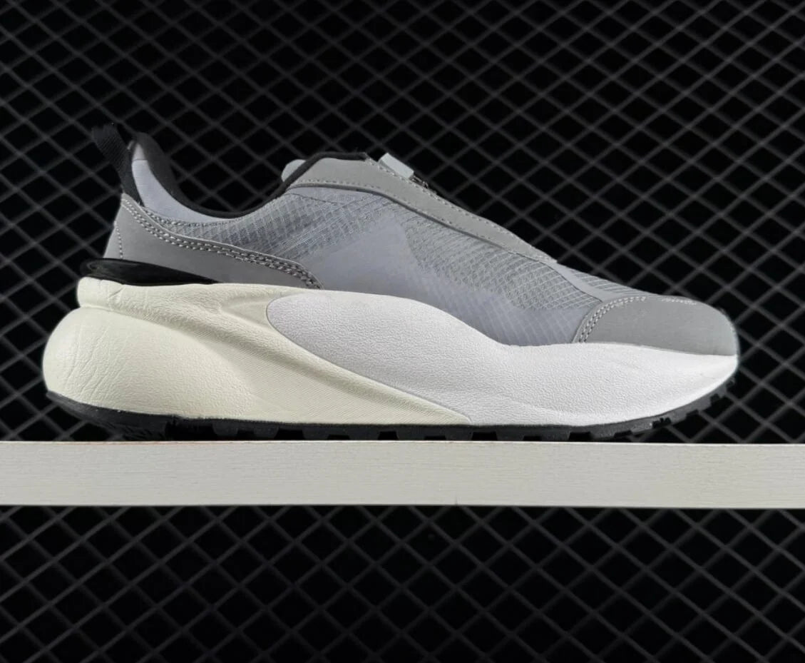 Retro Running Shoes Unisex Anti Slip Wear Resistant Casual Sneaker