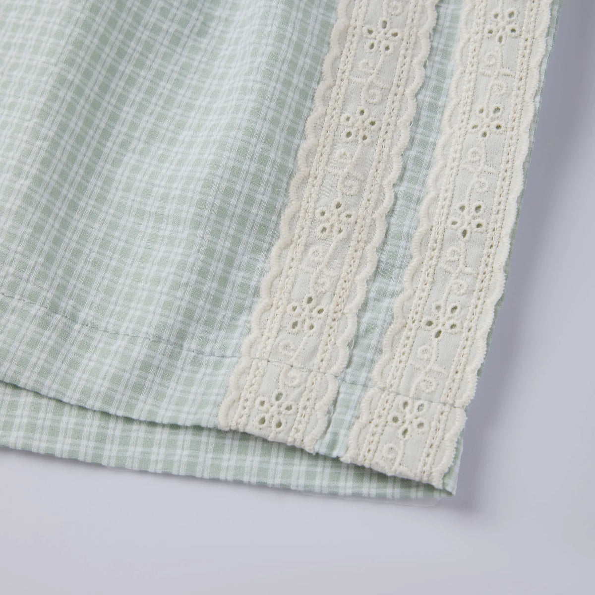 Women Slim Fit Gingham Casual Summer Lightweight Polyester Shorts