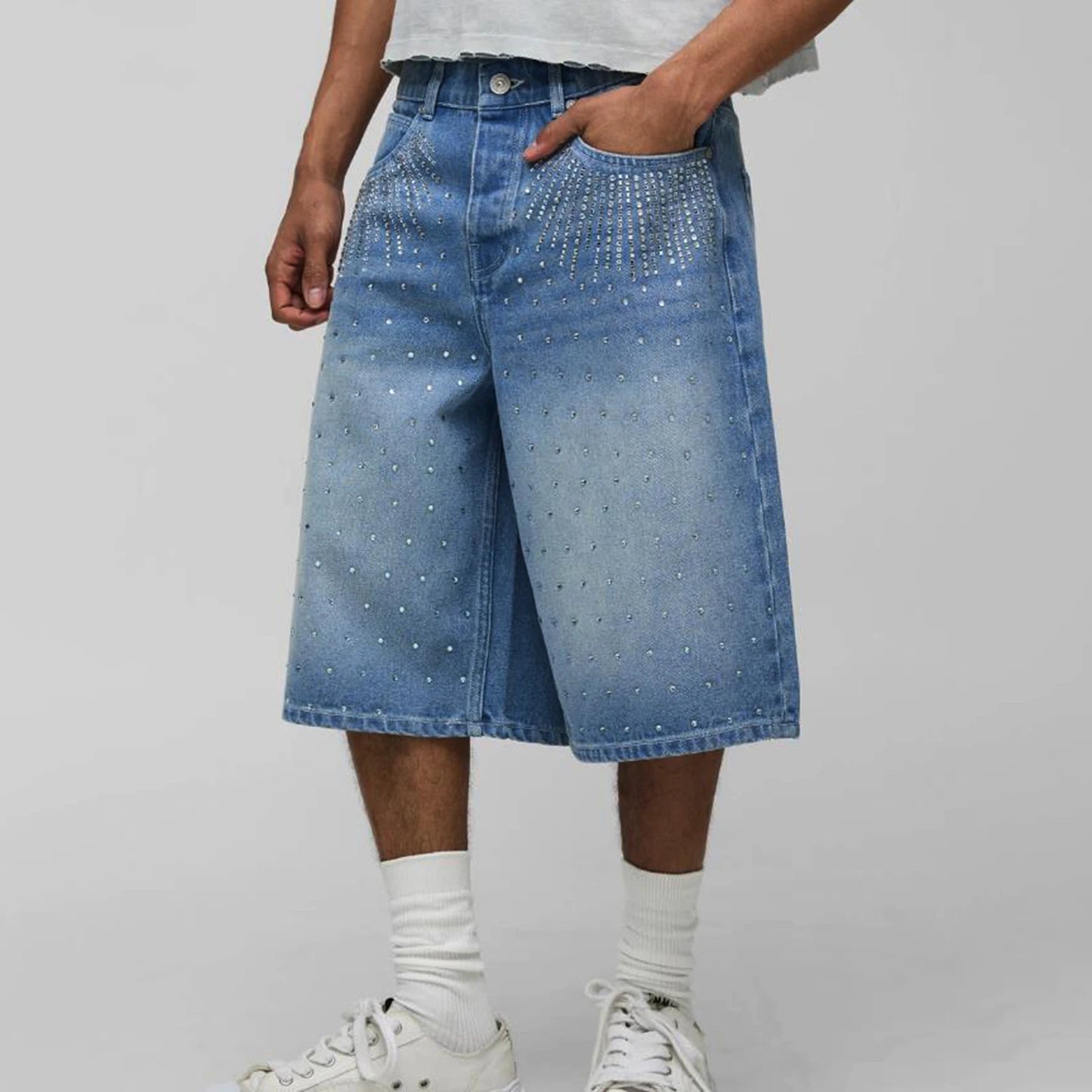 Men's Denim Shorts With Distressed Details And Frayed Hem